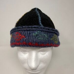 Icelandic Design Newari Wool Beanie Hat Handcrafted Nepal Sun Pattern Black Blue